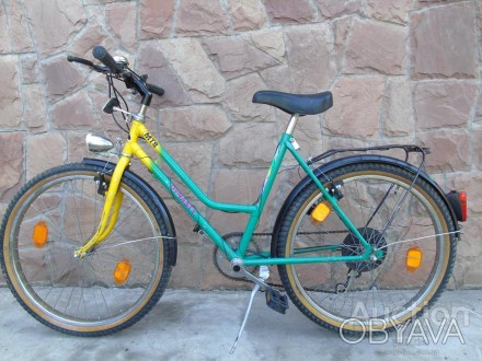 Велосипед подростковый  дорожный дамская рама . (срочно )
В хорошем рабочем сос. . фото 1