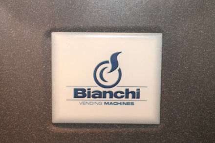 Аппарат с платежными системами ICT, NRI после ревизии.

Bianchi Vega 850 — это. . фото 6
