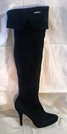 Весенне-осенние, замшевые, черные, размер 37 (длина стельки 24 см) на узкую ногу. . фото 3