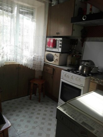 Продаж 2 кімнатної квартири по вул.Дністерській, 41 м.кв., перший високий поверх. Сыхивский. фото 2