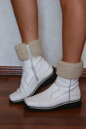 Ботинки на цигейке, натуральные, теплые, белого цвета, размер 37.  Отличное сост. . фото 2