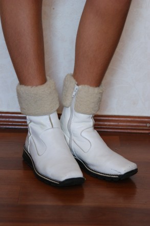Ботинки на цигейке, натуральные, теплые, белого цвета, размер 37.  Отличное сост. . фото 3