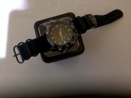 Военные светодиодные часы на солнечной батарее с Компасом.
Корпус часов выполне. . фото 3