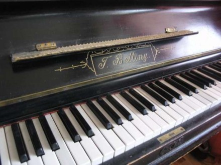 Продається старе німецьке фортепіано (раретет) 
"Betting" 
(робоче, трохи розс. . фото 3