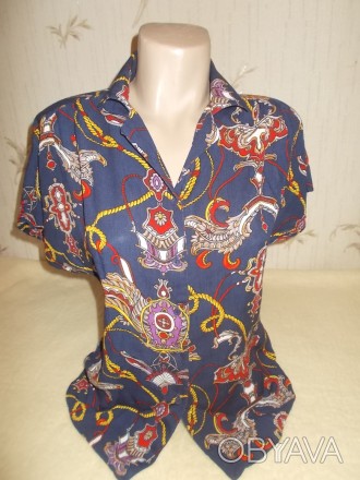 Продам яркую блузу с принтом "турецкий огурец" р.L  Б/у в отличном состоянии, аб. . фото 1