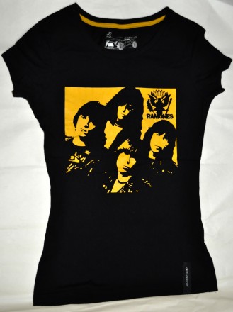 Продам женскую футболку Ramones, одевалась несколько раз, состояние хорошее, без. . фото 2