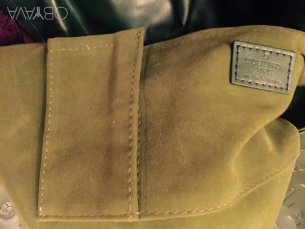 Шикарная козырная кожаная сумка от Louis Vuitton ,небольшая и удобная,очень вмес. . фото 6