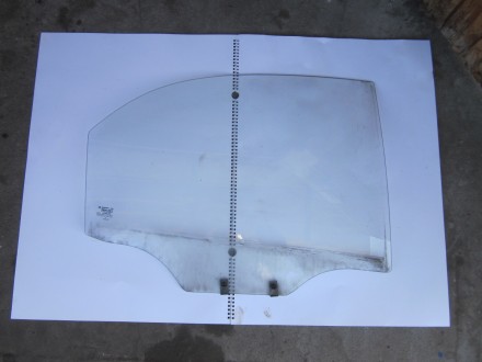 стекла для деу ланос, сенс передние боковые 300грн, задние боковые 250грн, задне. . фото 3