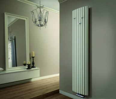 Дизайнерский  радиатор  с вертикальным расположением нагревательных элементов. Е. . фото 6