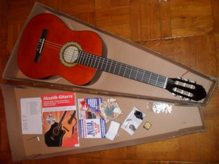 Акустическая гитара Новая в упаковке .
Оптимальный инструмент как для начинающи. . фото 4