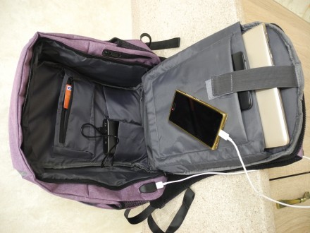 Новая, доработанная модель от голландской студии дизайна XD Design рюкзак Bobby . . фото 4