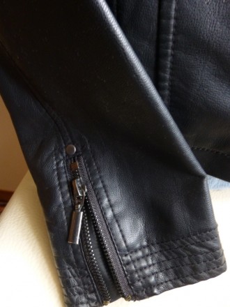 Куртка немецкая из высококачественной искусственной кожи.
Очень удобная и стиль. . фото 5