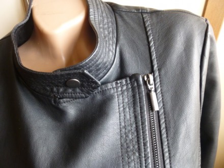 Куртка немецкая из высококачественной искусственной кожи.
Очень удобная и стиль. . фото 3