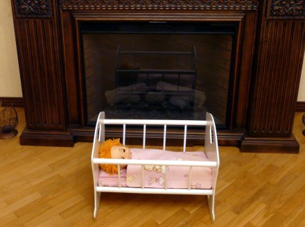 Деревянная кроватка для куклы - хороший подарок девочкам от 2 лет.Размер спально. . фото 3