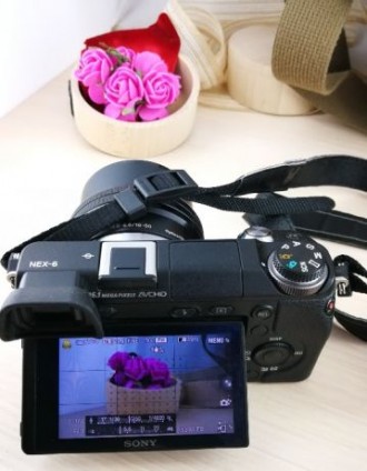 Продам НОВЫЙ фотоаппарат SONY Nex-6 с китовым объективом SELP 16-50 Sony E 3.5-5. . фото 3