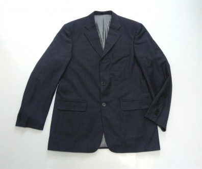 Серый деловой костюм в полоску. Пиджак без распорки, атласная подкладка, вшитые . . фото 11