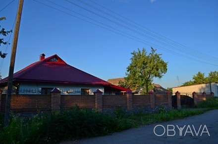 Продам дом в с. Н-Александровка (3 км. от г.Мироновка) площадью 107 кв.м. (3 жил. . фото 1