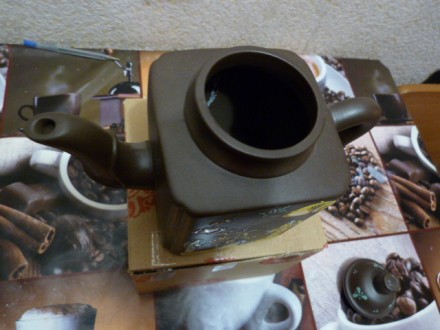 Чайник новый , материал Исинская глина, объем 1000мл. . фото 4