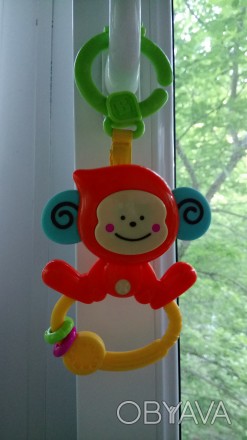 игрушки подвески на коляску, при нажатии на мордочку обезьяна пищит, мишка враща. . фото 1