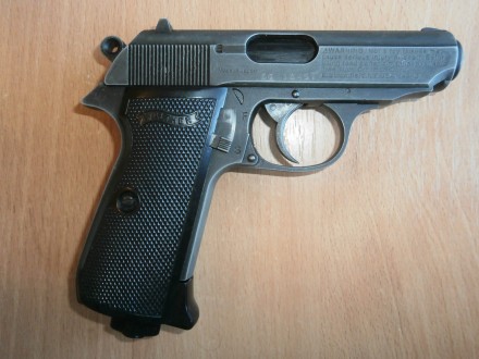 Продам пистолет Valter PPK/S от компании Umarex Б/У, точная и довольно реалистич. . фото 3
