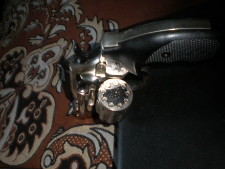 Пропоную револьвер Альфа 440.виробник чехія.Буду краток. Середньоствольний револ. . фото 5