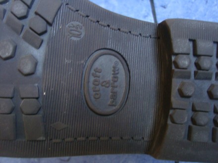Продам очень качественные фирменные туфли Croft and Barrow
Туфли полностью сдел. . фото 8