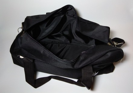 Вместительная сумка Nike для спорта, путешествий.

Цвет: черный, синий
Матери. . фото 5