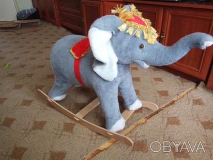 Продам детскую игрушку-качалку в виде слоника в отличном, практически новом сост. . фото 1