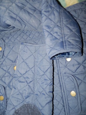 Продам демисезонную куртку стёганную Jasper Conran р.9-10 лет (140 см), подойдёт. . фото 6