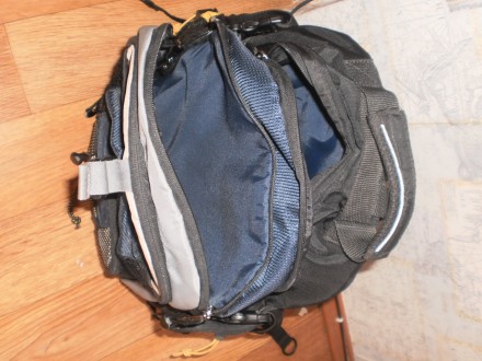ASAKLITT рюкзак фирменый походный большой
бу пару недель состояние 5 из 5
поку. . фото 8