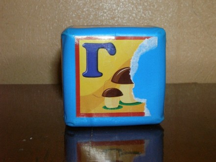 Продам развивающие кубики-буквы и кубики-цифры ( пластик). В каждом наборе по 9 . . фото 4