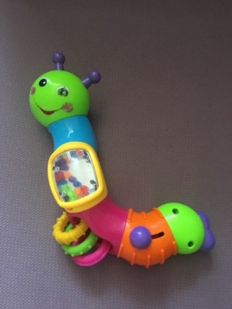 Развивающая игрушка Joy Toy гусеница . Погремушка состоит из шести секций , спос. . фото 4