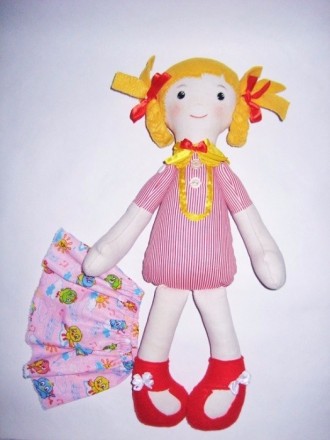 Мягкая текстильная кукла ручной работы , рост 40 см. подойдет для игры даже мале. . фото 5