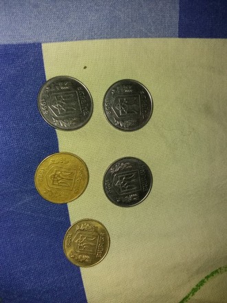 Різні монети по різним цінам. . фото 11