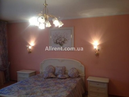 Код объекта: 4891. Продается 3-комнатная квартира по проспекту Героев Сталинград. . фото 3
