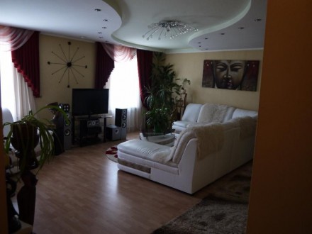Продам дом ( термос) в г. Ирмино (Центр) недорого , от дома до ц.рынка Стаханов . . фото 6