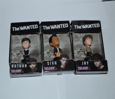 3 фигурки музыкантов группы the wanted 2011 год оригинал
в комплекте все что на. . фото 2