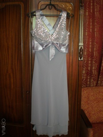 Нарядное шифоновое платье-сарафан с шарфиком, размер написано 40, но подойдет на. . фото 3