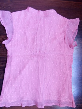 Красивая, розовая блузочка на девочку 6-7 лет, в хорошем состоянии.. . фото 3
