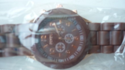 Продам жіночий годинник марки xiniu. Виглядає годинник стильно на жіночій руці. . . фото 10