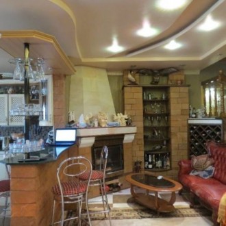 Жилой дом в г. Борисполь, в отличном состоянии общей площадью 360 кв.м. Обжитый . . фото 5