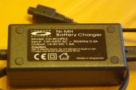 Canon Nc-E2 Charger зарядное 220В для 1D, 1Ds

..совместимо с Canon EOS 1D, 1D. . фото 2