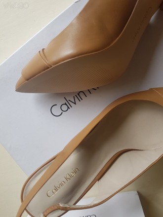 Элегантные кожаные туфельки от Calvin Klein 
Нюдовые лодочки - обувь которая до. . фото 4