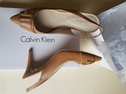 Элегантные кожаные туфельки от Calvin Klein 
Нюдовые лодочки - обувь которая до. . фото 3