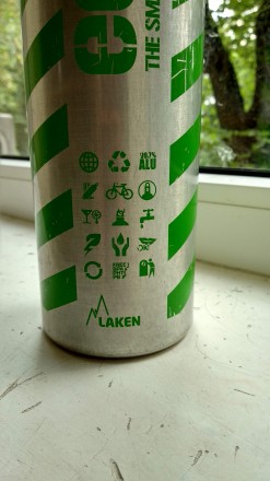 Продам флягу Laken Futura 0.75L Eco. Алюминиевая. Внутри имеет антибактериальное. . фото 3