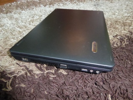 Ноутбук привезен из Германии в полностью исправном состоянии. Был вычищен от пыл. . фото 7