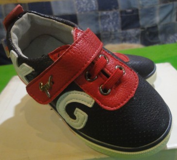 Кросівки нові синьо-червоно-білі, хлопчик, хоча підбирали для дівчинки - дизайн . . фото 6