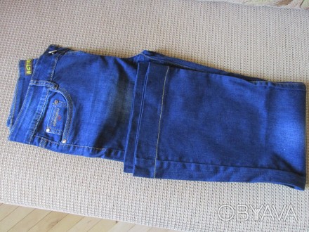 Продам джинсы летние, темно-синего цвета, на бирке указаны размеры W 28, L 34. С. . фото 1