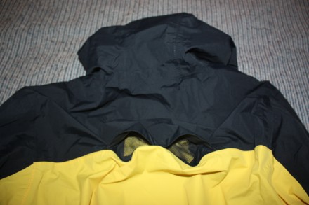 Продаю Ветровку LC waikiki Sport XL желтая, внутрення сетка-подкладка, прямая, н. . фото 8