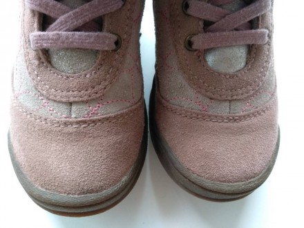 Ботинки Geox 24 размер на девочку. Натуральная замша снаружи розового цвета с бл. . фото 8